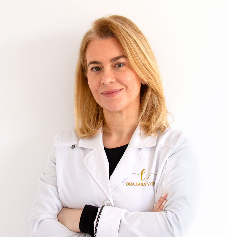 Dr Lara Victoria - Grupo Pedro Jaén. 
