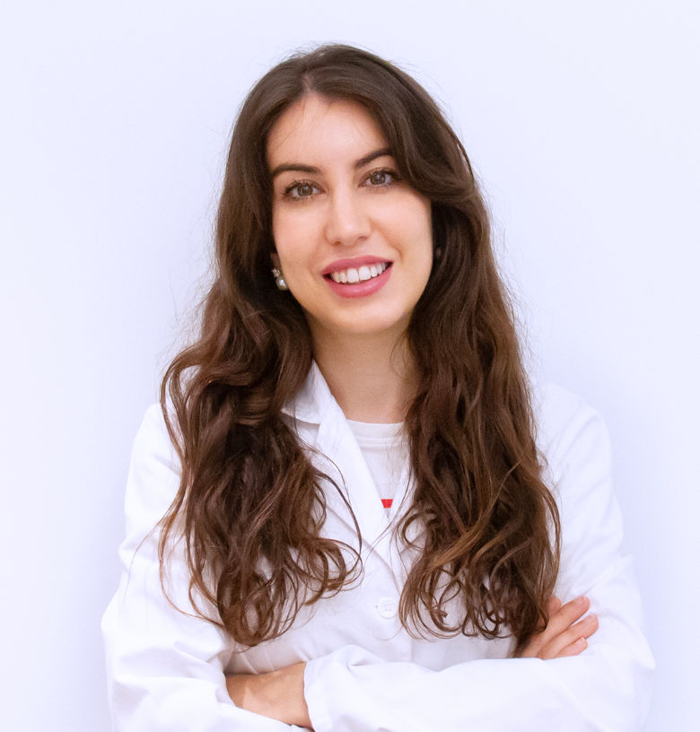 Dr Iris Flores - Grupo Pedro Jaén. 