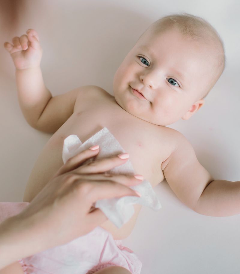 Rutinas de higiene y protección recomendadas para mantener la piel del bebé sana Rutinas de higiene y protección recomendadas para mantener la piel del bebé sana