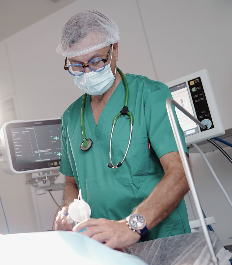 Recuperación guiada y resultados armónicos tras intervención de otoplastia Recuperación guiada y resultados armónicos tras intervención de otoplastia