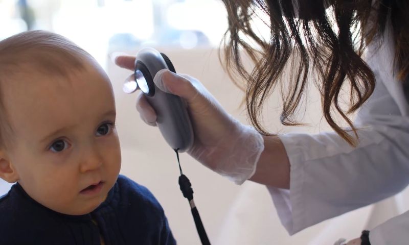 Dermatólogos especialistas en el tratamiento de pediculosis en Madrid - Clínicas en Calle Serrano y La Moraleja. Dermatólogos especialistas en el tratamiento de pediculosis en Madrid - Clínicas en Calle Serrano y La Moraleja.