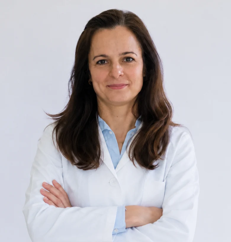 Dra. Ana Alves de Medeiros - Grupo Pedro Jaén