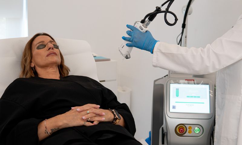 Láser DermaV para el tratamiento de lesiones vasculares y pigmentadas en Madrid (España) Láser DermaV para el tratamiento de lesiones vasculares y pigmentadas en Madrid (España)